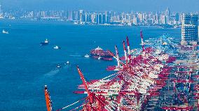 Qingdao Port Connecting 700 Ports