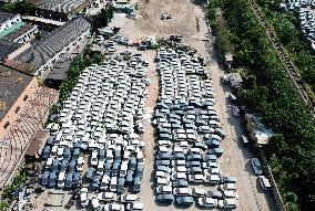 Abandoned EV in Hangzhou