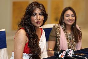 Bollywood Actress Chitrangada Singh At FICCI FLO 'Handloom And Textiles Fiesta'