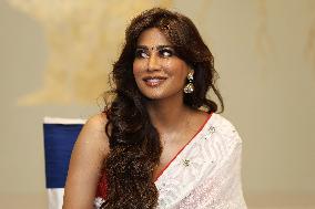 Bollywood Actress Chitrangada Singh At FICCI FLO 'Handloom And Textiles Fiesta'