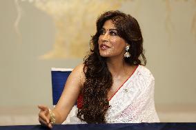 Bollywood Actress Chitrangada Singh At FICCI FLO 'Handloom And Textiles Fiesta'