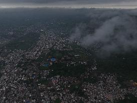 Clouds Hover Over The Mountains During The Monsoon Rain Season In Ajmer, India On 09 August 2024.