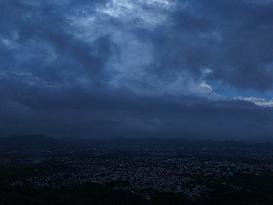 Clouds Hover Over The Mountains During The Monsoon Rain Season In Ajmer, India On 09 August 2024.