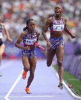 (PARIS2024) FRANCE-PARIS-OLY-ATHLETICS-4X400M RELAY-WOMEN