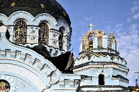 Christian church in eastern Ukraine destroyed by Russian troops