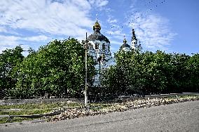 Christian church in eastern Ukraine destroyed by Russian troops