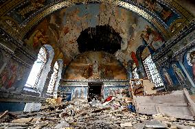 Christian church in eastern Ukraine destroyed by Russian troops