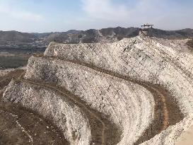 CHINA-LIAONING-BEIPIAO-QUARRY-TRANSFORMED MOUNTAIN PARK (CN)