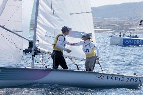 Paris 2024 - Sailing - Lara Vadlau and Lukas Maehr Win Gold