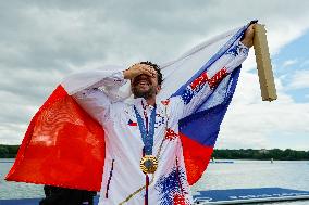 Paris 2024 - Canoe 1000m - Martin Fuksa Wins Gold