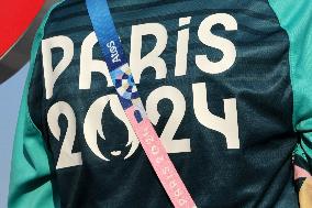 Paris 2024 - Illustrations Volunteers Outfits