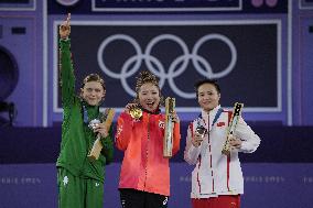 Paris 2024 - Breaking B-Girls Podium