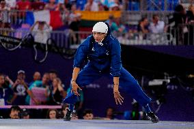 Paris 2024 - Breaking B-Girls Competition