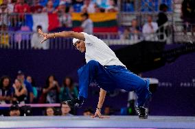 Paris 2024 - Breaking B-Girls Competition