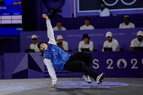 Paris 2024 - Breaking B-Girls Competition