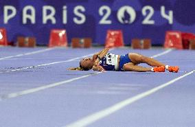 Paris 2024 - Alessia Zarbo Collapses During 10,000 m Final