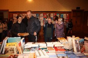 NEW ZEALAND-WAIPA-BOOK EXHIBITION