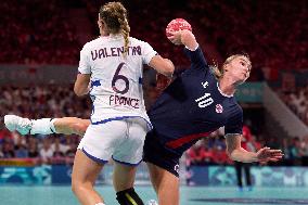 (PARIS2024)FRANCE-LILLE-OLY-HANDBALL