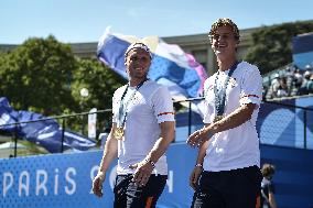 Paris 2024 - Fans salute medalists at the Parc des Champions in Paris FA