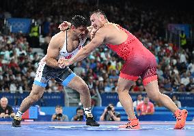 (PARIS2024) FRANCE-PARIS-OLY-WRESTLING