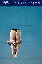 Paris 2024 - Men's Diving 10m Illustrations