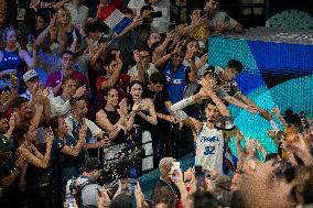 Paris 2024 - The men's Gold Medal basketball between France and USA