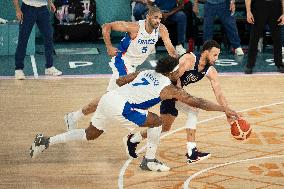 Paris 2024 - The men's Gold Medal basketball between France and USA