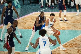 Paris 2024 - The men's Gold Medal basketball between France and USA