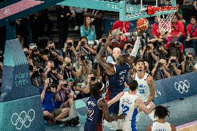 Paris 2024 - The men's Gold Medal basketball between France and USA