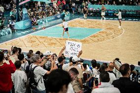 Paris 2024 - The men's Gold Medal basketball between France and USA