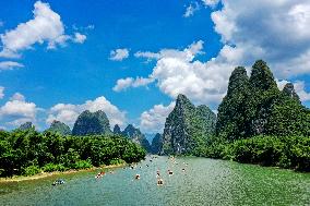 Li River Tour in Guilin