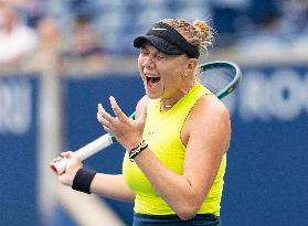 (SP)CANADA-TORONTO-TENNIS-NATIONAL BANK OPEN-WOMEN'S SINGLES