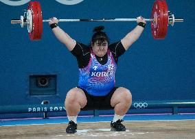 (PARIS2024)FRANCE-PARIS-OLY-WEIGHTLIFTING