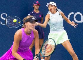 (SP)CANADA-TORONTO-TENNIS-NATIONAL BANK OPEN-WOMEN'S DOUBLES