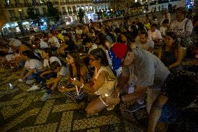 Venezuelans In Lisbon Vigil For Freedom In Venezuela