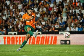 Valencia CF v Eintracht Frankfurt - Trofeu Taronja