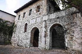 (GloriousGuizhou)CHINA-GUIZHOU-ANSHUN-TUNPU CULTURE-ANCIENT STONE BUILDINGS (CN)