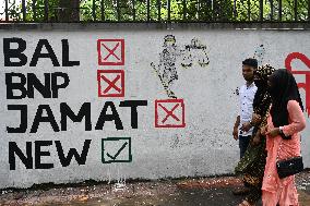 Students Paint Graffiti To Express Their Voice In Dhaka.