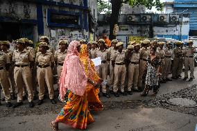 Junior Doctors Hold Protest In Government Hospitals For Rape And Murder Of A PGT Woman Doctor In Kolkata, India