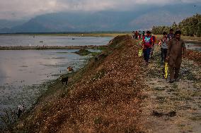 Dry Weather In Kashmir