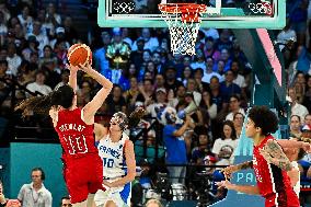 Paris 2024 - Women's Basketball Final France v USA