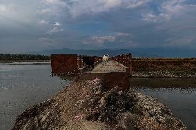 Dry Weather In Kashmir