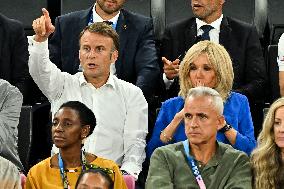 Paris 2024 - Emmanuel Macron And Brigitte At Women's Basketball Final