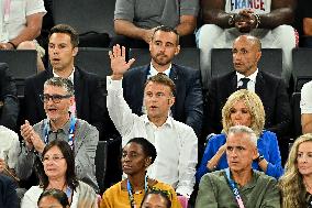 Paris 2024 - Emmanuel Macron And Brigitte At Women's Basketball Final