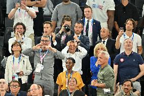 Paris 2024 - Emmanuel Macron And Brigitte At Women's Basketball Final