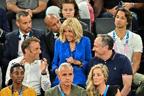 Paris 2024 - Emmanuel Macron And Brigitte At Women's Basketball Final