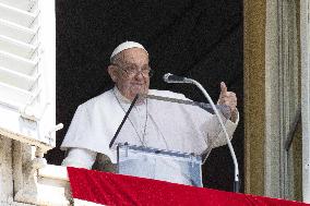 Pope Francis Angelus Prayer - Vatican