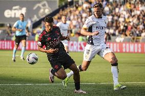 I League: FC Famalicao vs SL Benfica