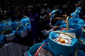 Tlaxcala Breaks Guinness Record By Distributing Free Basket Tacos In Mexico