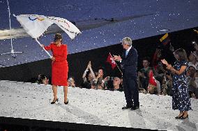 Paris 2024 - Olympic Flag Handover